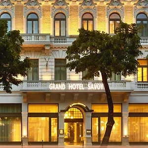 Otel Est Grand Savoy, Budapeşte